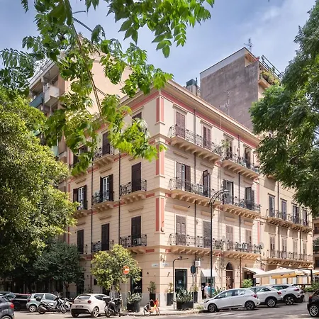 Apartman Esterolga Dimore Di Famiglia Deluxe *