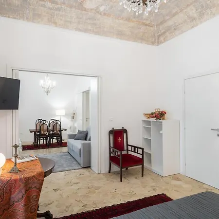 Apartman Esterolga Dimore Di Famiglia Deluxe *