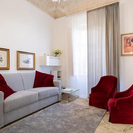 아파트 Esterolga Dimore Di Famiglia Deluxe